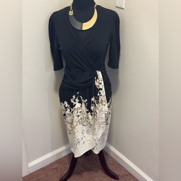 Donna Morgan Dresses & Skirts - Donna Morgan Faux Wrap Dress Black White Stretch Sheath Size 8
